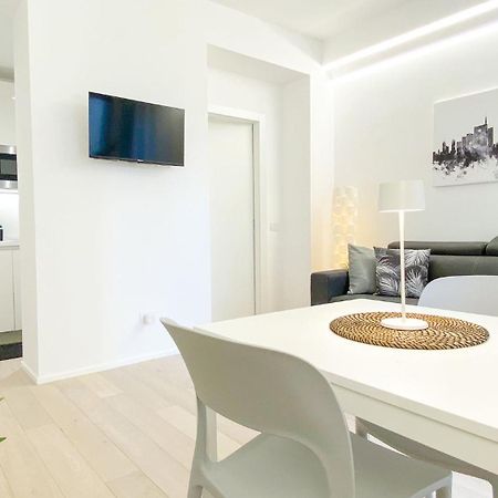 Cardano Suite - 5 Min From Central Station ميلان المظهر الخارجي الصورة